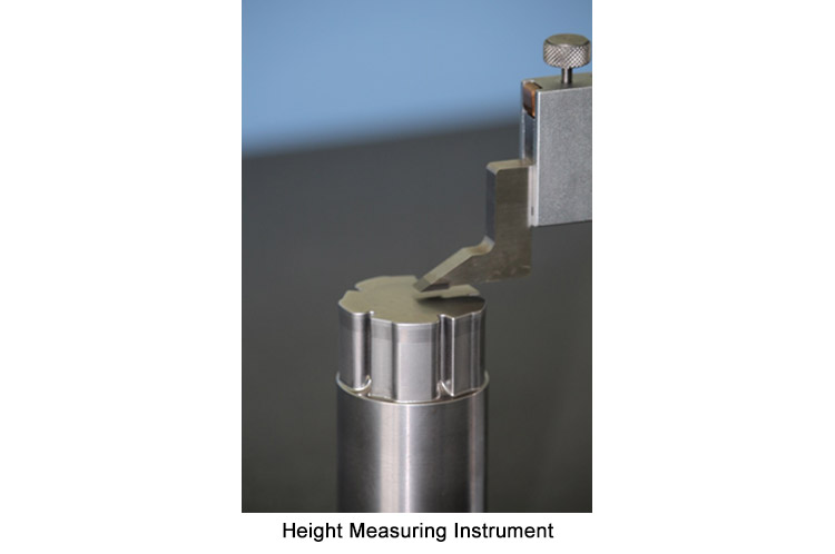 Height Measuring Instrument